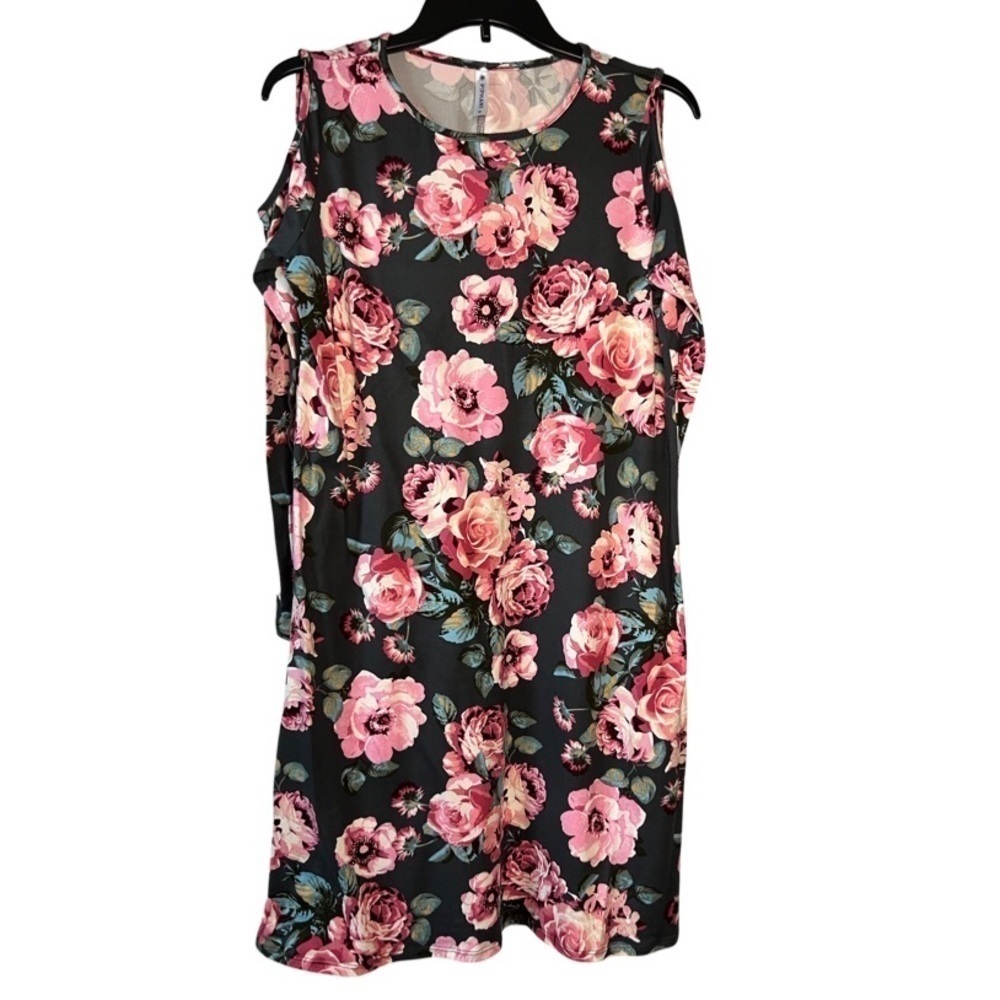 NEW Piphany Chelsea Floral Dress NWT Size Medium with Cold Shoulder Long Sleeve